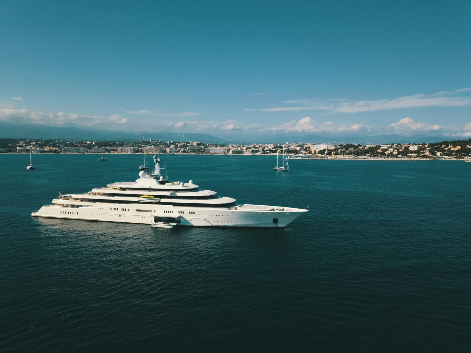 location yacht cote d'azur