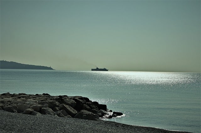 vermietung von yachten in nizza