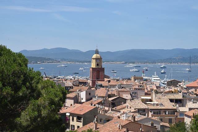 yacht charter saint tropez