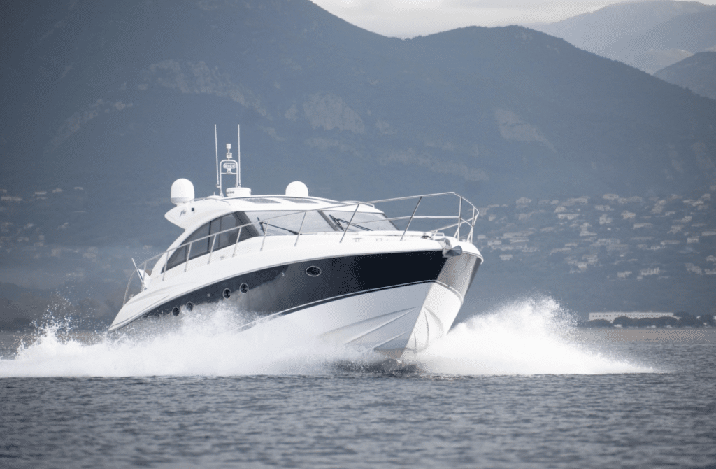 location yacht PRINCESS V53